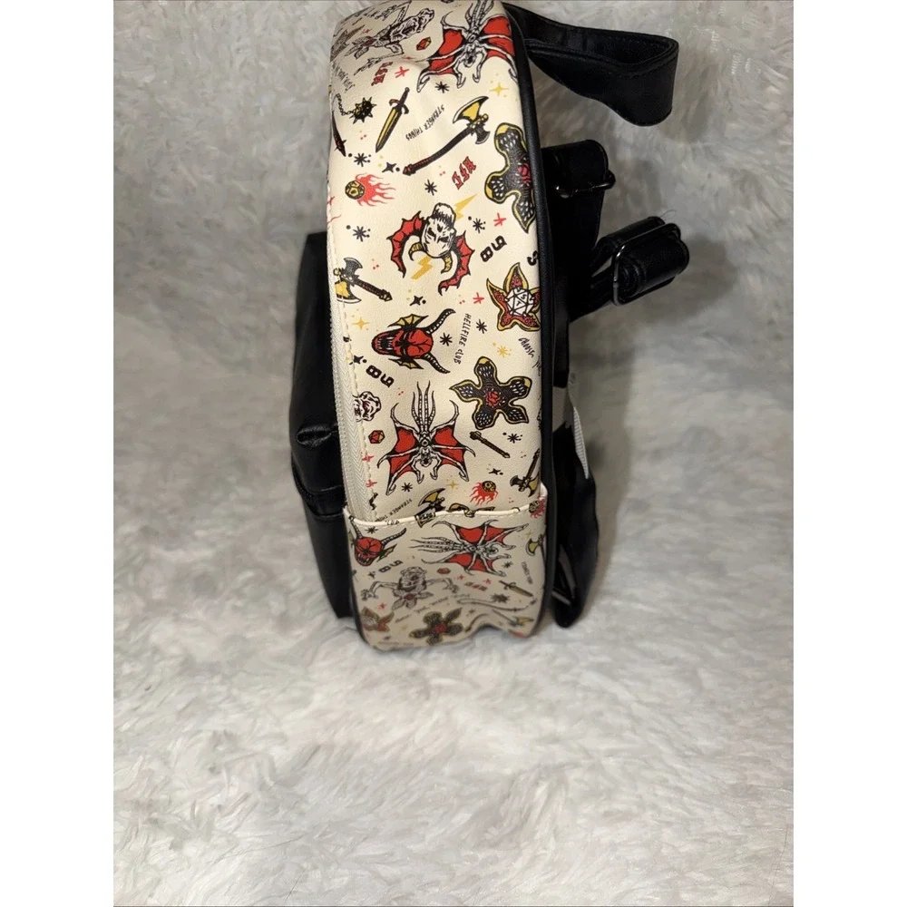 Leather‎ Mint Stranger Things Hellfire Club Backpack Rare D&D Demogorgon